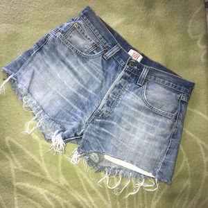 Levi’s Original Shorts